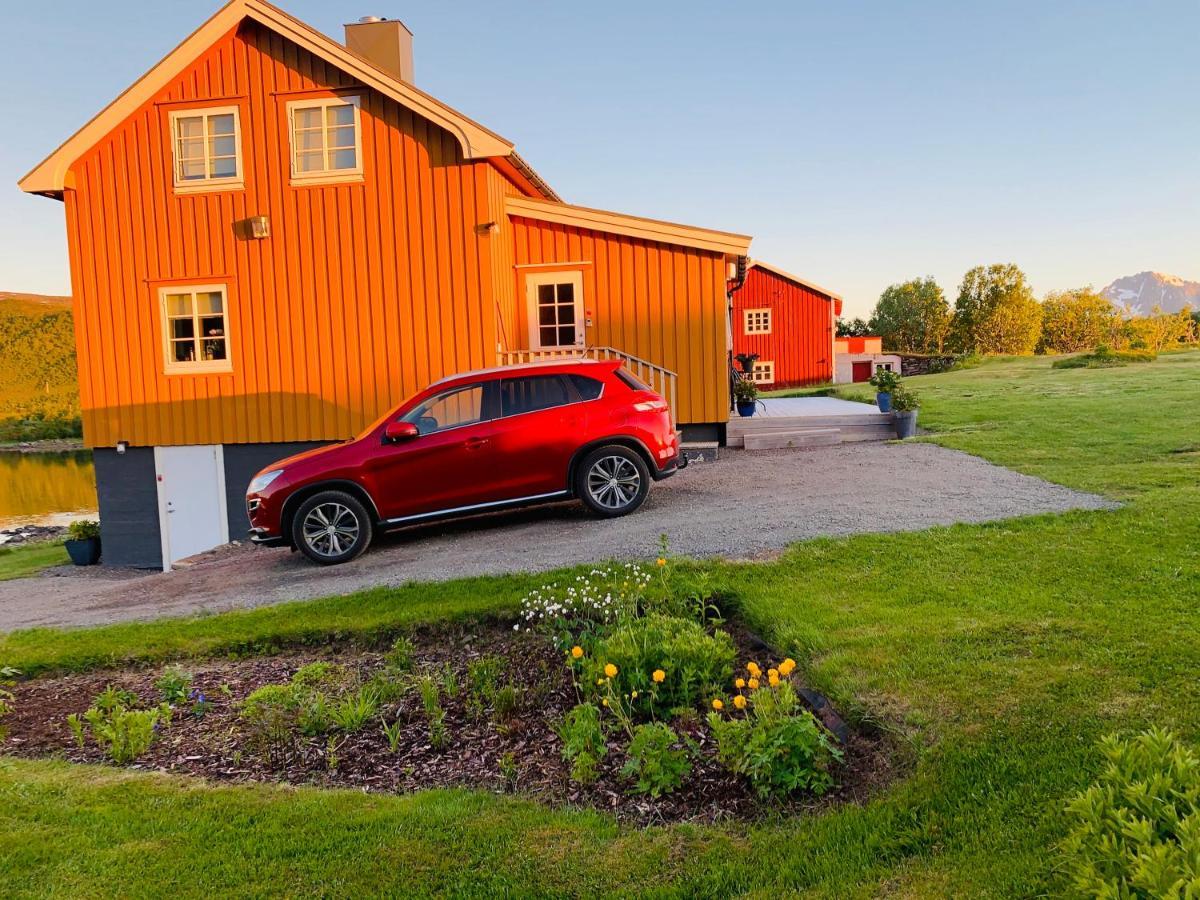 Elstad Farm Lofoten Bostad Esterno foto