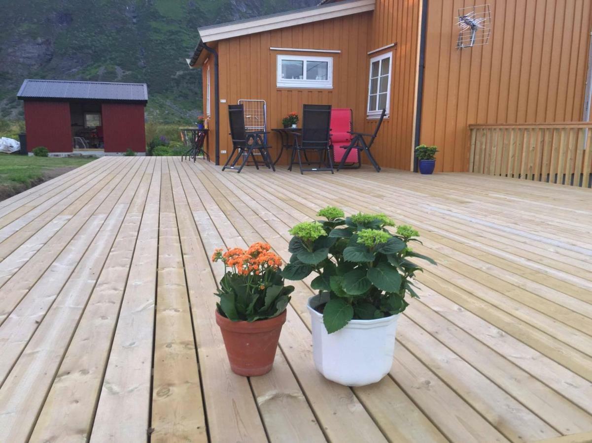 Elstad Farm Lofoten Bostad Esterno foto